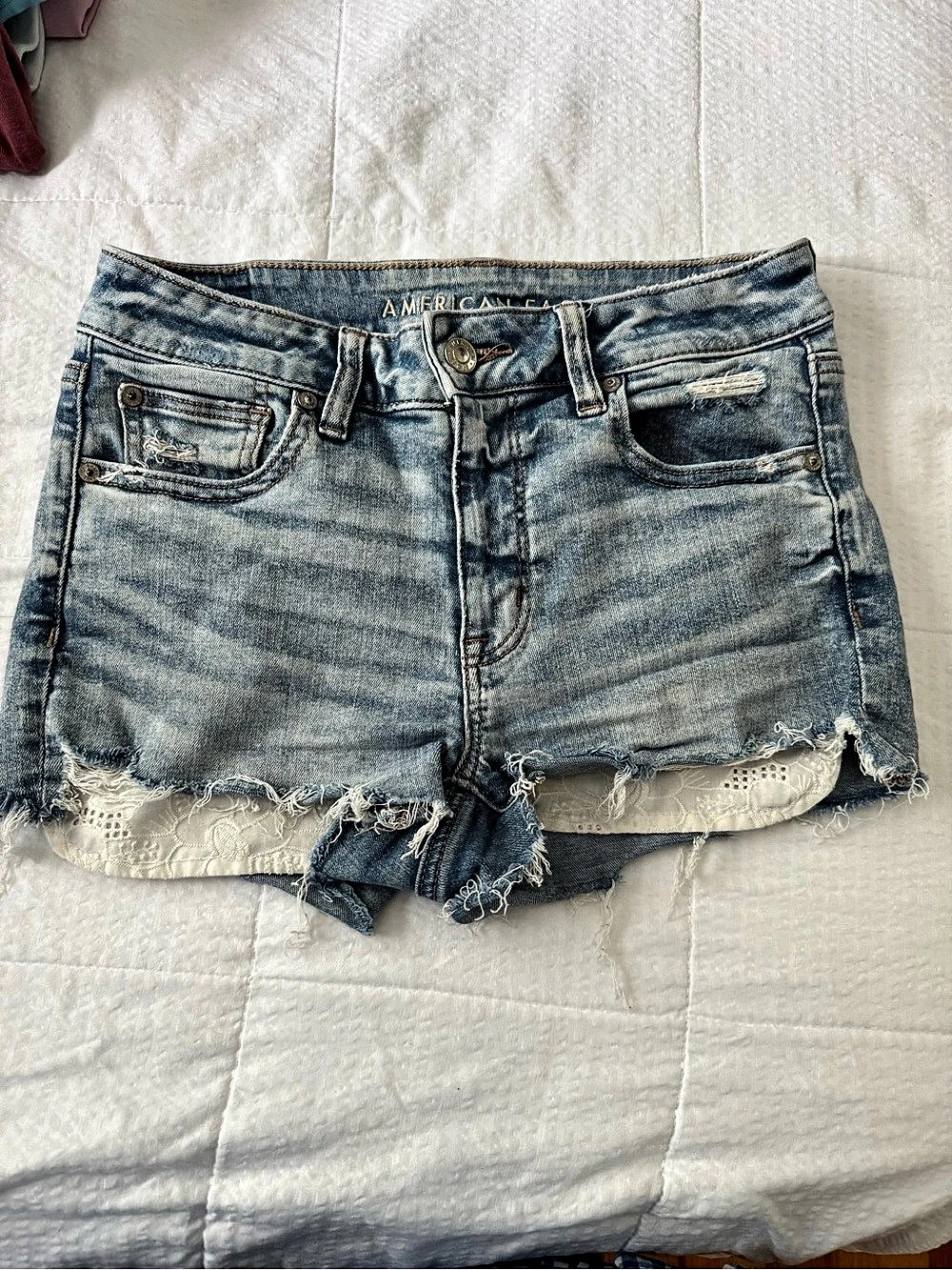 American Eagle Distressed Denim Shorts size 4